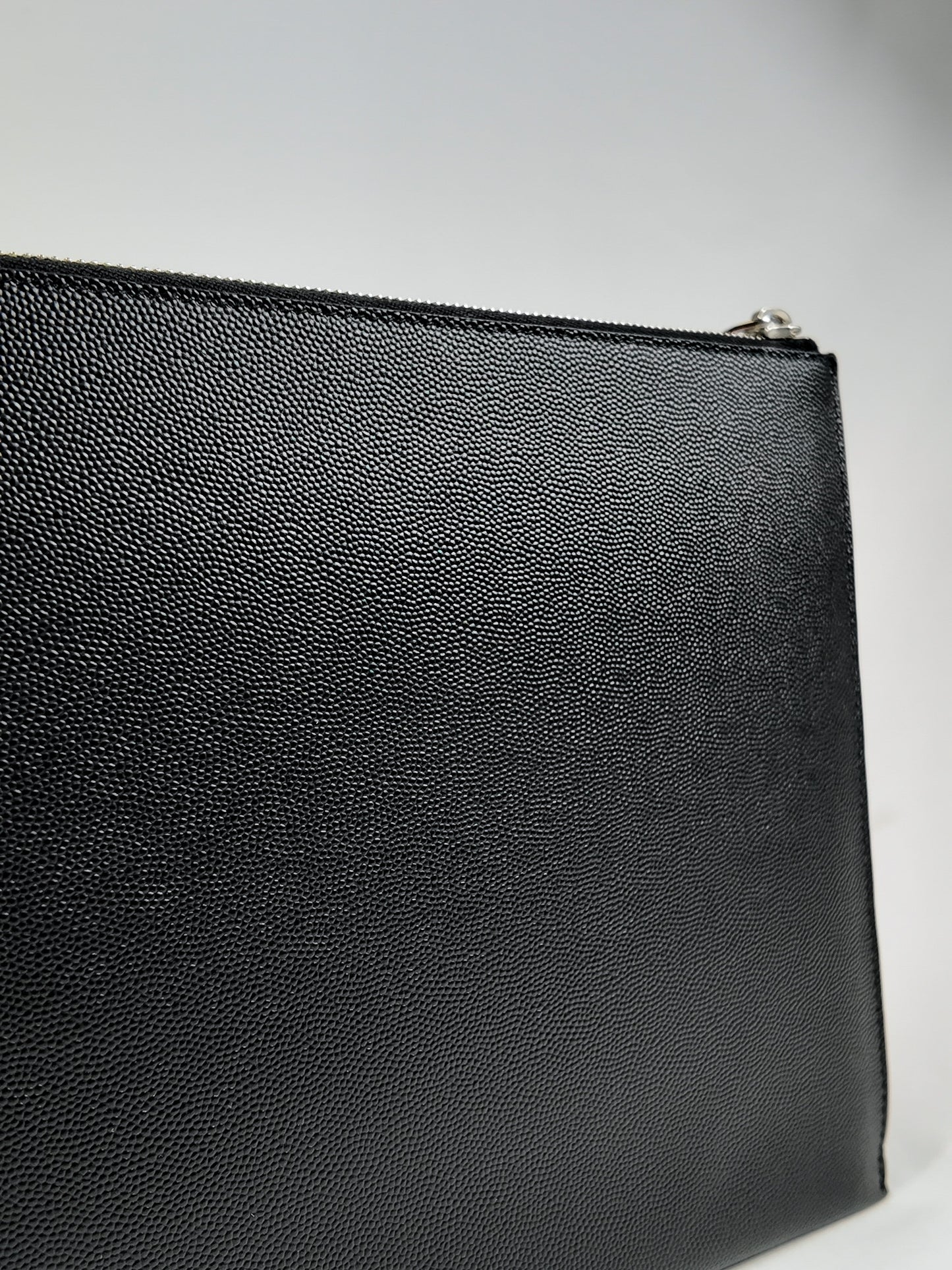 SAINT LAURENT POUCH