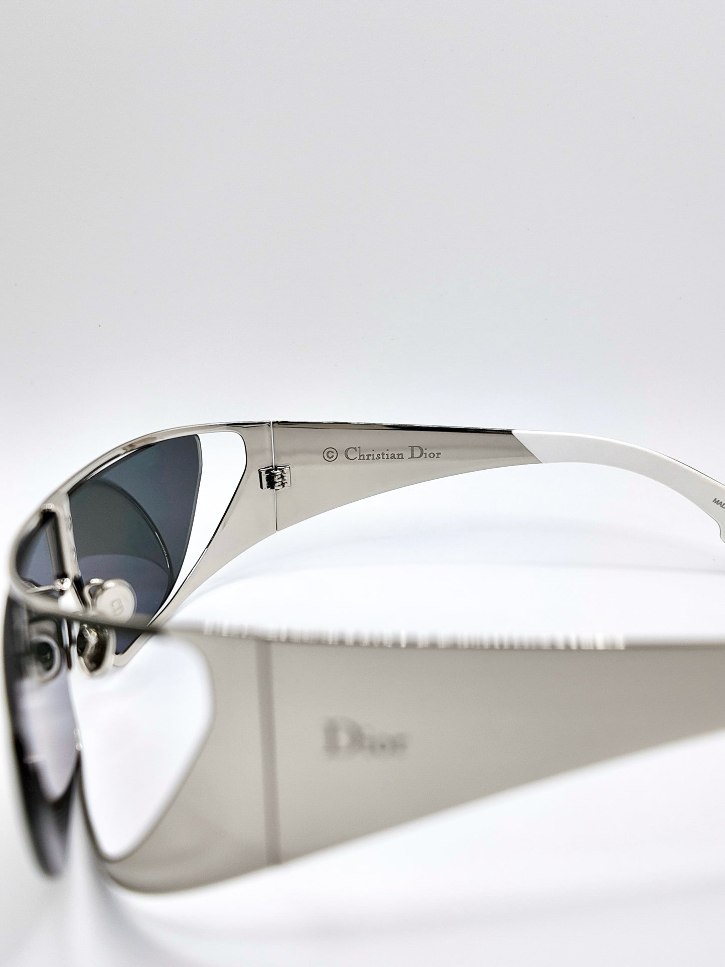 DIOR X RIHANNA SUNGLASSES